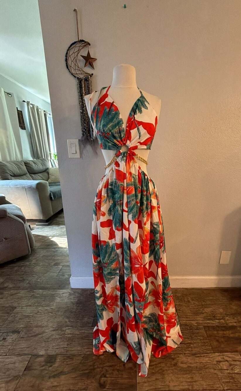 Tropical Floral Print Cutout Halter Maxi Dress with Gold Chain Detail XL